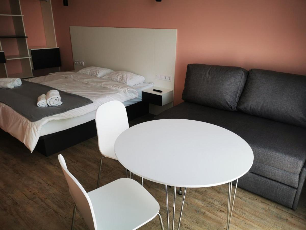 Viktory 5 B, Apartments Κίεβο Εξωτερικό φωτογραφία